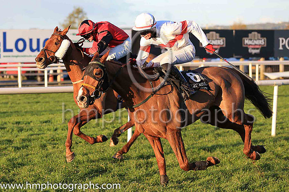 01st Tiger Sam and D Meyler ( 8 , white, red hoop ) Trainer - N Meade , Owner - Noel Meade