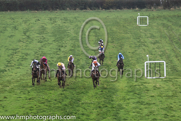 01st BEYONDTHESTORM and J J Codd ( 20 , ORANGE,white epaulettes; white sleeves; orange cap,white star ) Trainer: Denis Paul Murphy , Owner : Murphy, Denis Paul