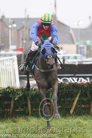 02 Annakrista and Simon Torrens - - 02nd (14 ,red, emerald green star ) Trainer - Mervyn Torrens