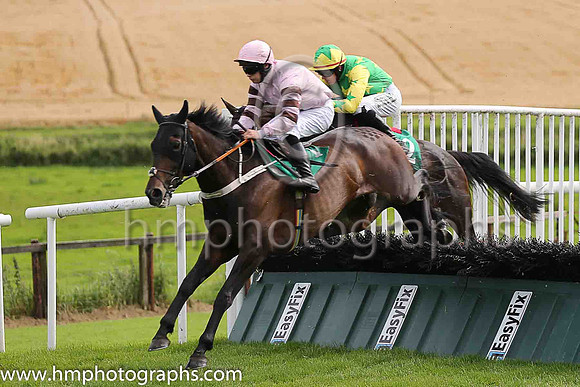 03rd Canny Tom and K M Donoghue ( 2 , emerald green, yellow stars ) Trainer - G Elliott , Owner - Half Two You?ll Do Racing Syndicate