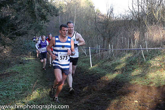 105 Harry Watton ( 573 ) M50 Willowfield Harriers - 0:33:17