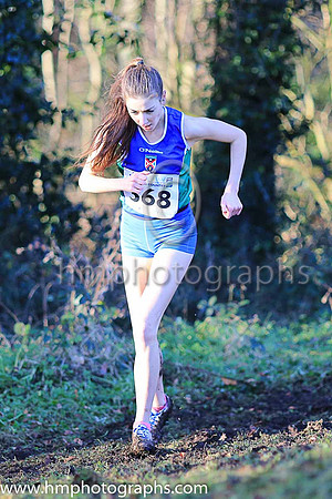 71 Sinead Sweeney ( 368 ) FO Queens University AC - 0:28:46