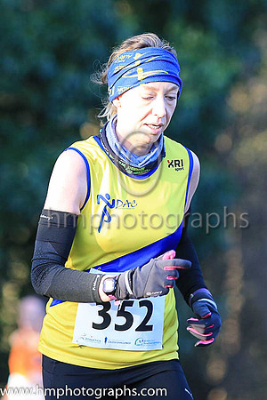 84 Caroline Crothers ( 352 ) F35 North Down AC - 0:30:29