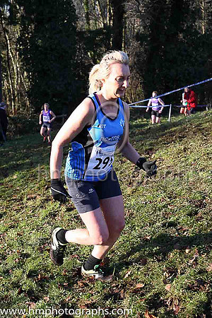 72 Gemma Whitehouse ( 295 ) F35 Acorns AC - 0:28:57