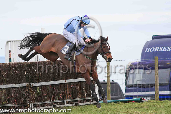 01st MILLARVILLE and B G Crawford ( 3 , LIGHT BLUE,navy seams; light blue sleeves; light blue cap,purple star ) Trainer: S.R.B. Crawford , Owner : S.R.B. Crawford