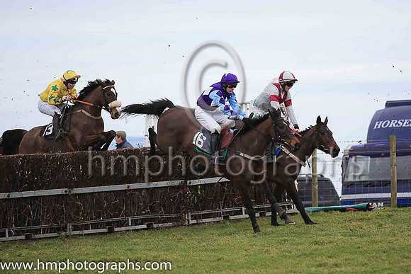ROSESN'RASPBERRIES and M J O'Hare ( 16 , PURPLE,white triple diamond; light blue,purple diamonds sleeves  purple diamond sleeves; purple cap,white star ) Trainer: J.G. Cosgrave , Owner : Anita Acheson