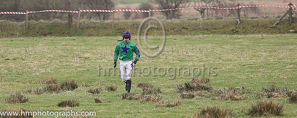 LARGY PRINCESS and J C Barry ( 2 , EMERALD GREEN,purple star; emerald green sleeves,purple stars; purple cap,emerald green stars ) Trainer: S.R.B. Crawford,, Owner : Martin McGroggan Raymond Scullion