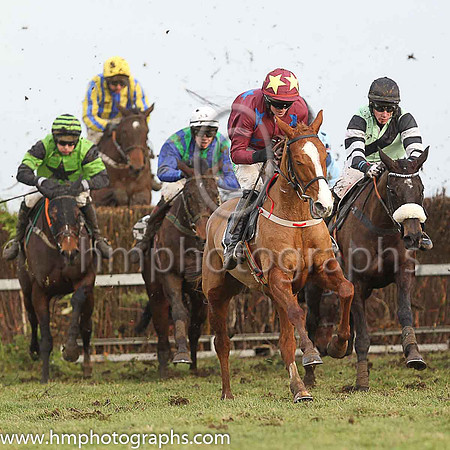 01st CITY BREAK and P McGuigan ( 9 ,Antrim (H) - DARK BLUE  EMERALD GREEN STRIPES; dark blue sleeves; white cap ) Trainer: Ann Hunter , Owner : Ann Hunter