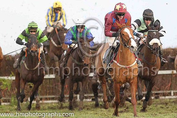 01st CITY BREAK and P McGuigan ( 9 ,Antrim (H) - DARK BLUE  EMERALD GREEN STRIPES; dark blue sleeves; white cap ) Trainer: Ann Hunter , Owner : Ann Hunter