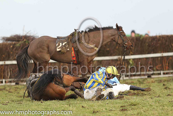 WINTERS WISH and P A Dunne ( 22 , LIGHT BLUE,dark blue cross belts; light blue sleeves,dark blue seams; light blue cap,dark blue spots ) Trainer: Nigel Slevin , Owner : Robert Connolly