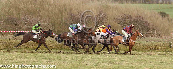 01st CITY BREAK and P McGuigan ( 9 ,Antrim (H) - DARK BLUE  EMERALD GREEN STRIPES; dark blue sleeves; white cap ) Trainer: Ann Hunter , Owner : Ann Hunter