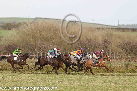01st CITY BREAK and P McGuigan ( 9 ,Antrim (H) - DARK BLUE  EMERALD GREEN STRIPES; dark blue sleeves; white cap ) Trainer: Ann Hunter , Owner : Ann Hunter