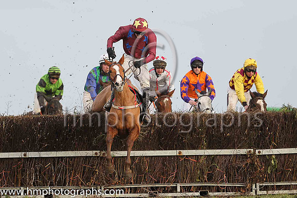 01st CITY BREAK and P McGuigan ( 9 ,Antrim (H) - DARK BLUE  EMERALD GREEN STRIPES; dark blue sleeves; white cap ) Trainer: Ann Hunter , Owner : Ann Hunter