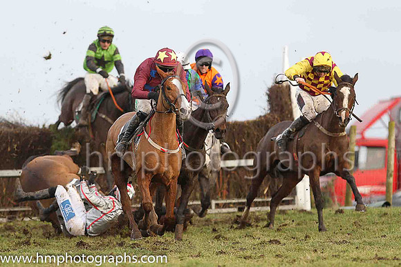 GEMMA'S FLAME and A J Fox ( 11 , GREY,red seams; grey sleeves,red seams; grey cap,red diamonds ) Trainer: Hugh Paul Finegan , Owner : Hugh Paul Finegan