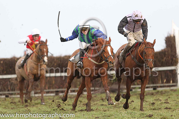 04th DESIGN PLAN and N Gault ( 4 ,Antrim (H) - DARK BLUE  EMERALD GREEN STRIPES; dark blue sleeves; white cap ) Trainer: Ann Hunter , Owner : Ann Hunter