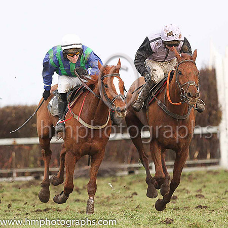 04th DESIGN PLAN and N Gault ( 4 ,Antrim (H) - DARK BLUE  EMERALD GREEN STRIPES; dark blue sleeves; white cap ) Trainer: Ann Hunter , Owner : Ann Hunter