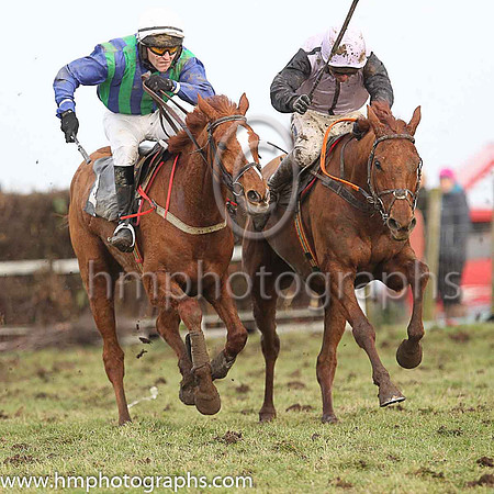 03rd KRISQUIN and N McParlan ( 11 , MAUVE,black seams; dark blue sleeves; mauve cap ) Trainer: Shane Nolan , Owner : Syndicate Moyville Racing