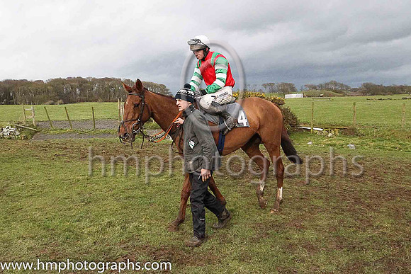 01st LAGAN ISLAND and N McParlan ( 4 , RED,green epaulettes; white  green hooped sleeves; white cap ) Trainer: Sean McParlan , Owner : P.J. McCartan