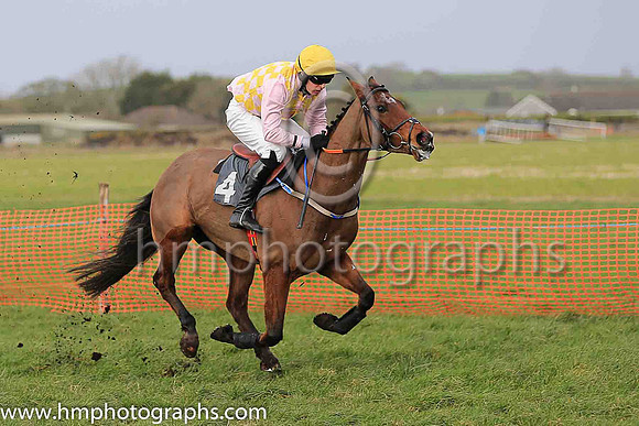 01st BOLD PLAN and M J O'Hare ( 4 , PINK  YELLOW CHECK; pink sleeves; yellow cap ) Trainer: Warren Ewing,, Owner : Warren Ewing