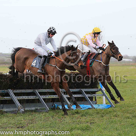 01st MORNING ASSEMBLY and C Fahey ( 4 , GREY; grey  black check cap ) Trainer: P.A. Fahy , Owner : Group Ltd Clipper Logistics