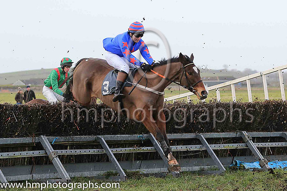 ANCIENT HIGHWAY and T A Connolly ( 3 , ROYAL BLUE,red star; royal blue sleeves,red stars; royal blue  red hooped cap ) Trainer: P.A. Fahy , Owner : Natalie Fahy