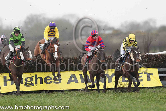 HOWWOULDSHENO and J Johnston ( 4 , RED,purple cross of lorraine; red  purple hooped sleeves; red  purple striped cap ) Trainer: Liam Lennon , Owner : Eugene Ryan