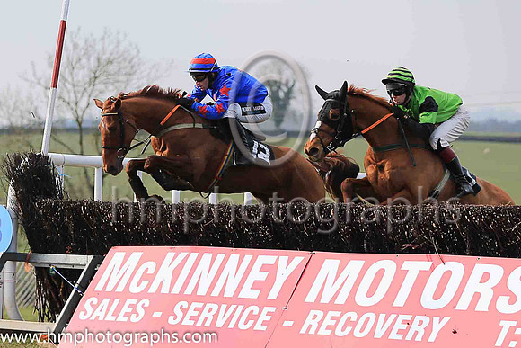 01st QUINNSBOROTEMPTRES and R Deegan ( 13 , ROYAL BLUE,red star; royal blue sleeves,red stars; royal blue  red hooped cap ) Trainer: P.A. Fahy , Owner : Natalie Fahy