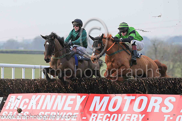 ELLANABOUGH and PG McGuigan ( 7 ,Antrim (H) - LIGHT GREEN,black star; black sleeves,light green armlet; black  light green hooped cap ) Trainer: Gerald Quinn,, Owner : Kieran McKay