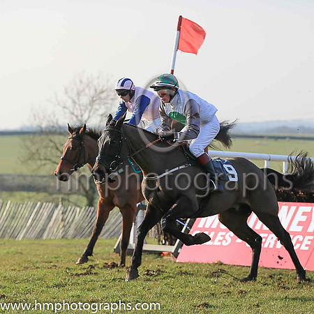 01st CLONDAW FRISBY and M J O'Hare ( 6 , PINK; blue sleeves; pink  blue striped cap ) Trainer: J.G. Cosgrave,, Owner : Racing Carnglave