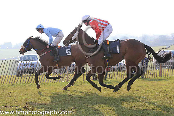 01st CELTIC THUNDER and D McConville ( 1 , RED  WHITE STRIPES; red sleeves; white cap ) Trainer: Marshall Watson,, Owner : Daire J. McConville