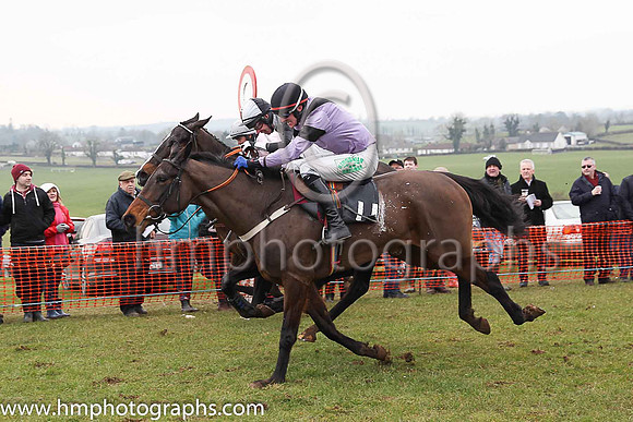 01st SCHOOL LANE and D G Lavery ( 11 , MAUVE,black sash; mauve sleeves,black armlet; black cap ) Trainer: Liam Lennon,, Owner : Patrick Francis Doyle