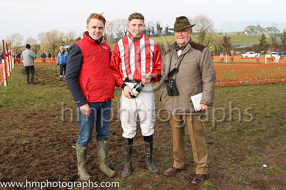 Adrian McAllister of Adrian McAllister Racing sponsors of the Leading Rider Prize with the Leading Rider Daire J McConville, who had three winners and Dr J F Gillespie Chairman of the Tynan and Armagh