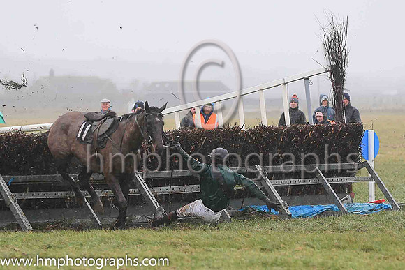 TRY IT YOU and S Caunagh ( 11 , DARK GREEN,black sash; dark green sleeves; black cap ) Trainer: Brian W. Dougan , Owner : Richard S. Gibson