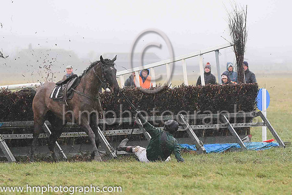 TRY IT YOU and S Caunagh ( 11 , DARK GREEN,black sash; dark green sleeves; black cap ) Trainer: Brian W. Dougan , Owner : Richard S. Gibson