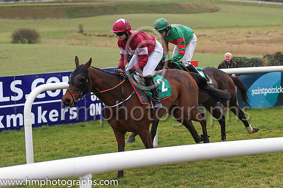 01st Isodon and Katie O'Farrell ( 2 , maroon, white star ) Trainer - G Elliott , Owner - Gigginstown House Stud