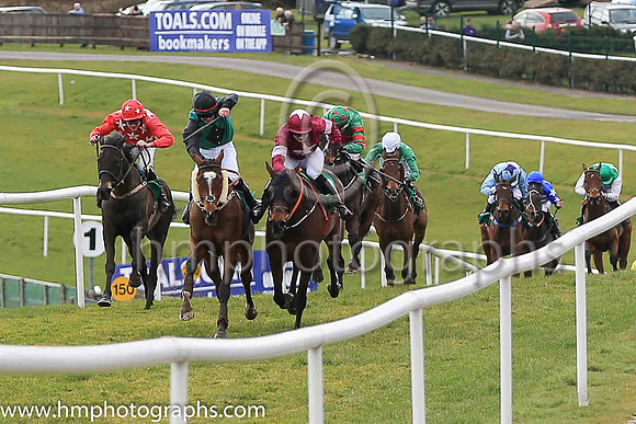 01st Isodon and Katie O'Farrell ( 2 , maroon, white star ) Trainer - G Elliott , Owner - Gigginstown House Stud