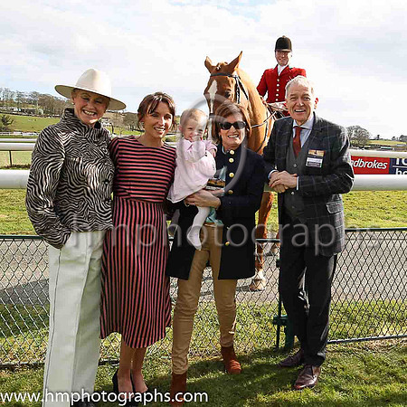 Laura Toal (second left) and 13th month old baby Faye and friends at Downatrick Racecourse