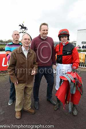 01st Shanklys Dawn and A W Short 5 ( 9 , red amd black qtrd ) Trainer - P J Rothwell , Owner - James Guilfoyle