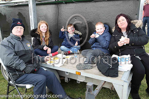 Picnic at Downpatrick Races - Grandfather Robert Andrews from Lisburn with his grandchildren Molly Graham, Josh Graham, Robbie Lavery and daughter Julie Graham at Downpatrick Races.