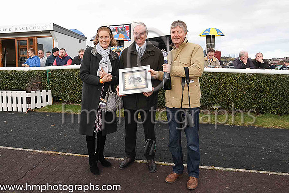 01st Timewaitsfornoone and Mr M J O?Hare 5 ( 3 , yellow, blue sash ) Trainer - A Fleming , Owner - Barry Connell