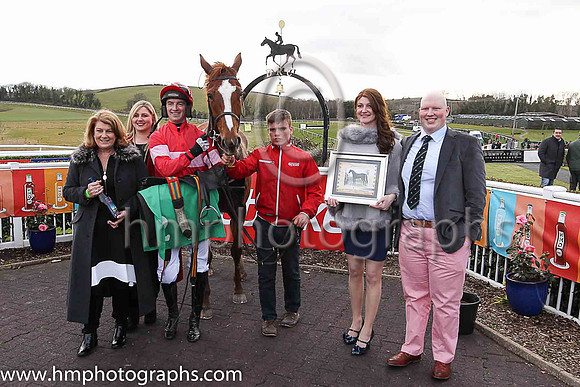 01st Getareason and Mr P W Mullins ( 2 , red, pink band ) Trainer - W P Mullins , Owner - Sullivan Bloodstock Limited