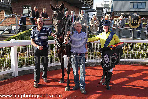 01st Black Benny and Derek O;Regan (8, yellow, dark blue sash) , trainer J P Broderick and 02nd Mai Fitzs Jack and J J slevin (4, yellow and black diabolo), trainer J P O'Brien