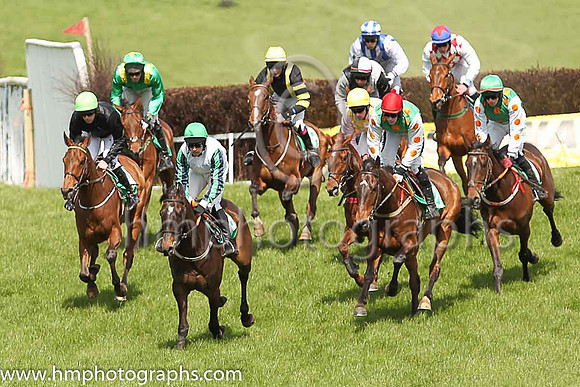 01st EVERYBREATHYOUTAKE and M J O'Hare ( 36 , WHITE; dark blue  emerald green striped sleeves; emerald green cap ) Trainer: J.G. Cosgrave , Owner : Neville Reid