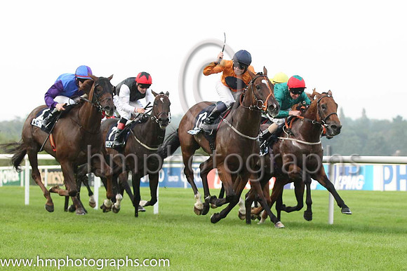 01 Baraweez and C O'Conoghue - - 01st (12 ,orange, dark blue disc ) Trainer - B Ellison