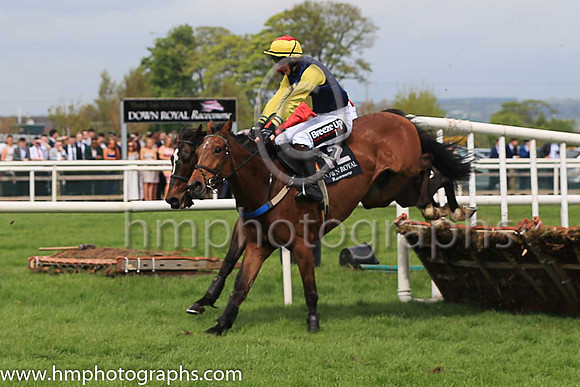 02nd Curious Times and J J Slevin ( 12 , dark blue, yellow diamond ) Trainer - S R B Crawford , Owner - Mrs P Sloan