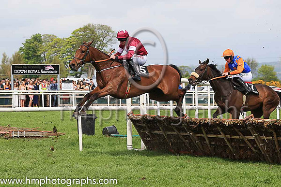 04th Judgement Day and D N Russell ( 15 , maroon, white star ) Trainer - H de Bromhead , Owner - Gigginstown House Stud