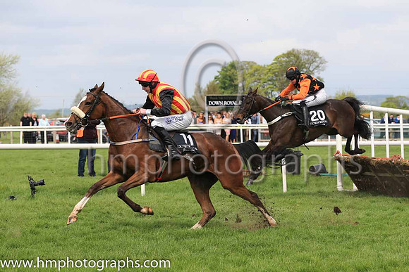 13th Derecho Storm and Ms K Ferris 7 ( 20 , black, orange stars ) Trainer - Eoin Barry , Owner - Brian Ferris