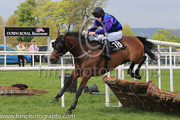 10th Jessicor and J S McGarvey ( 18 , royal blue and black chevrons ) Trainer - D Cullen , Owner - Raymond Doyle