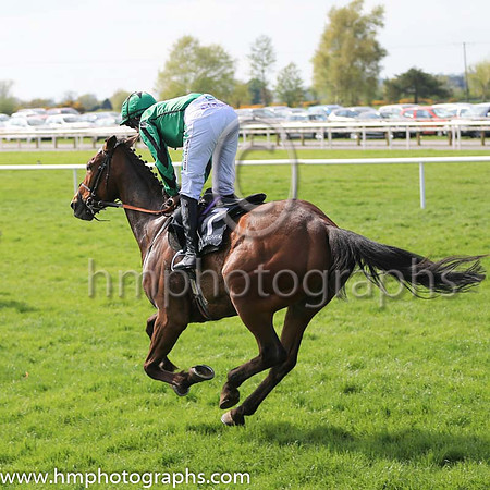 dsq Whatsinthecorner and Rachael Blackmore ( 7 , emerald green, black seams ) Trainer - J J Hanlon , Owner - T J McDonald