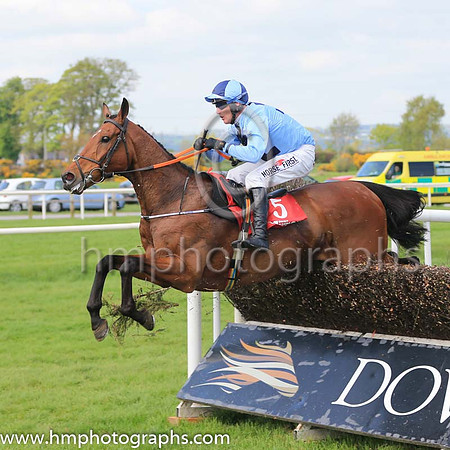 11th Our Dougal and R M Power ( 5 , light blue, dark blue cross ) Trainer - H de Bromhead , Owner - Mrs Lorraine Mangan